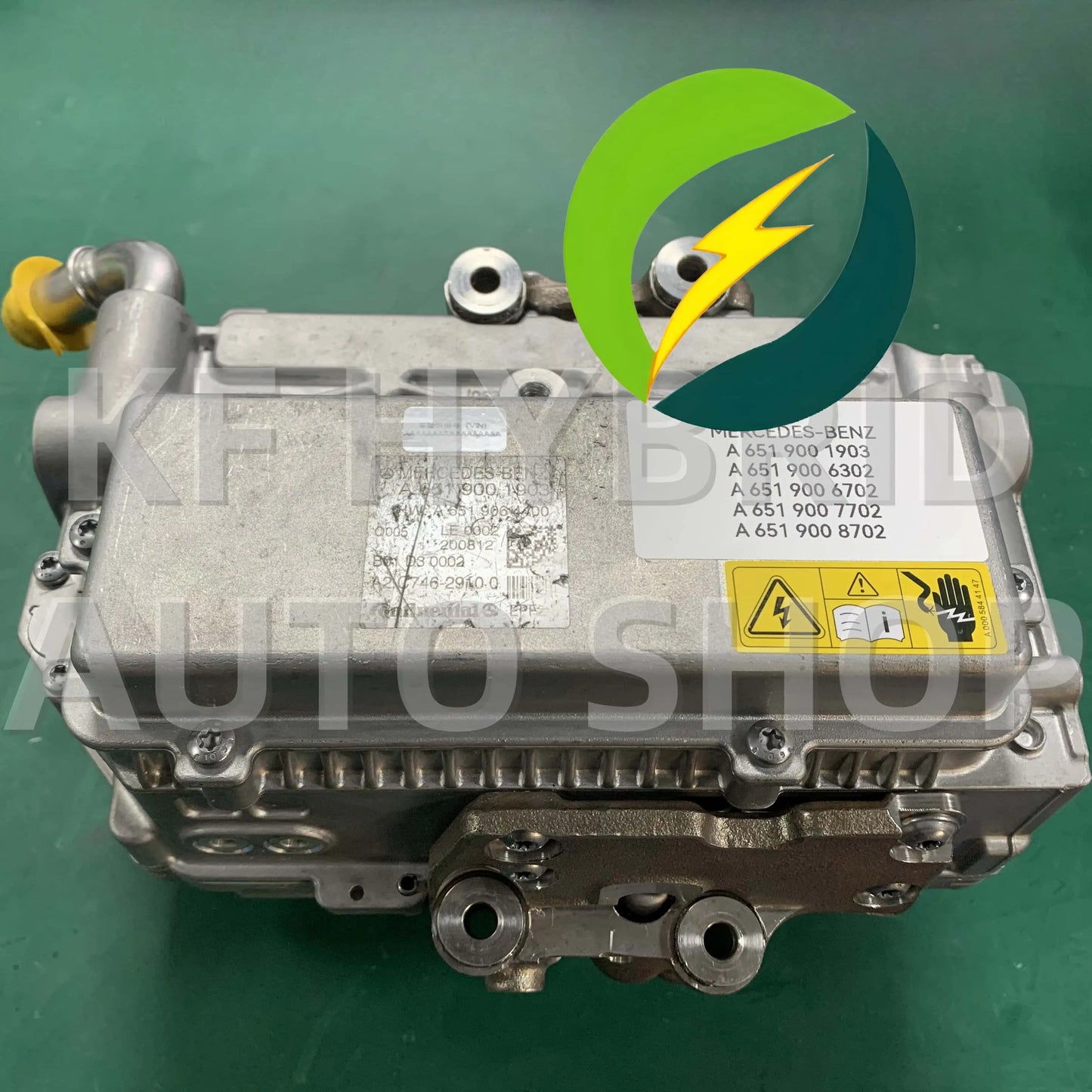 Mercedes-Benz Hybrid High-voltage AC/DC power electronics Inverter (N129) W212