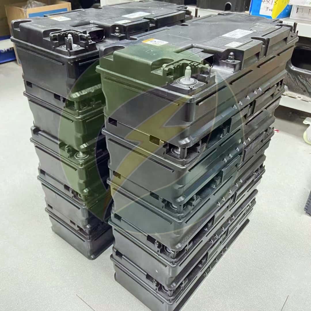 Audi A8 Quattro Hybrid 48-V Lithium-Iron Battery