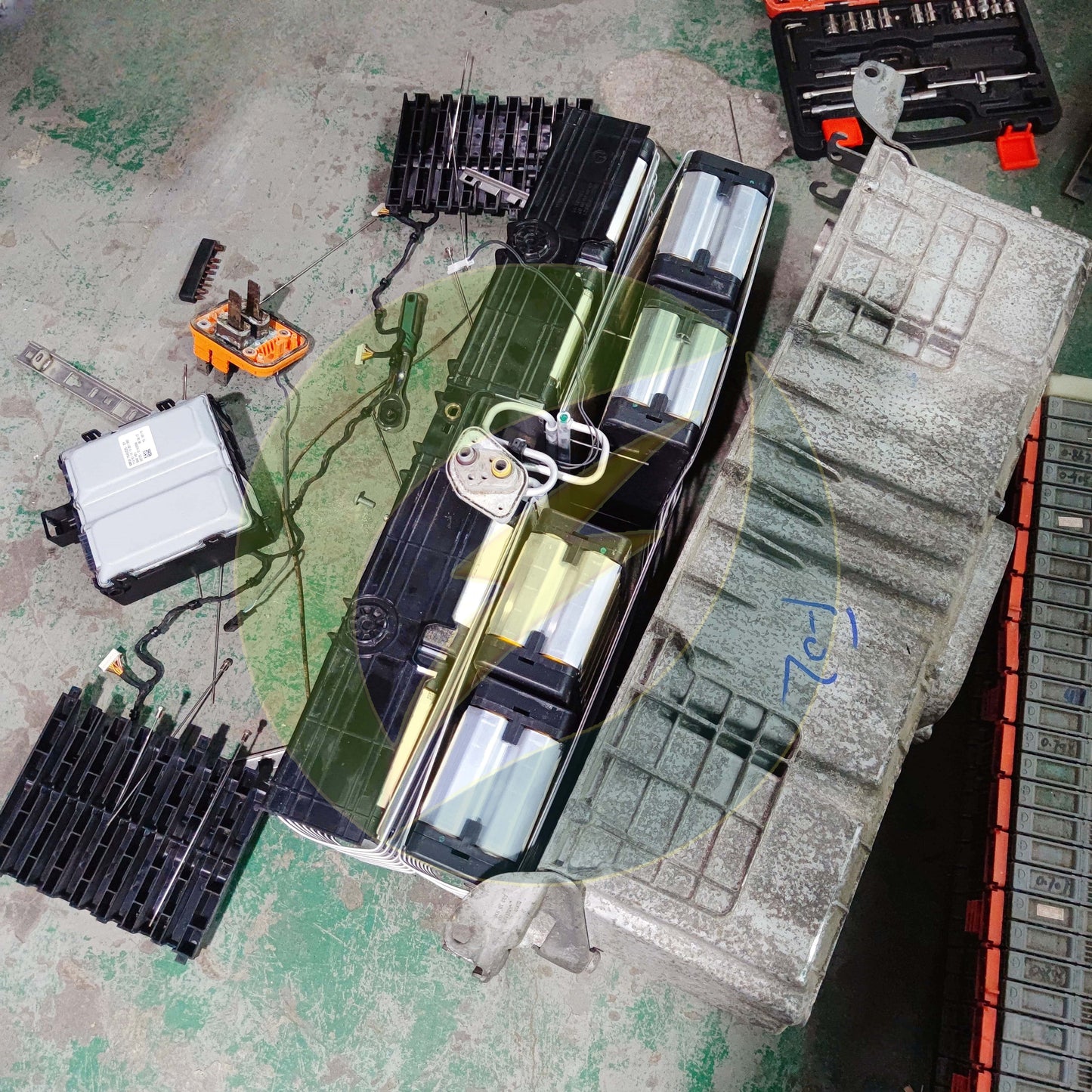 BMW ActiveHybrid 3/5/7 series  High Voltage Hybrid Battery Accumulator