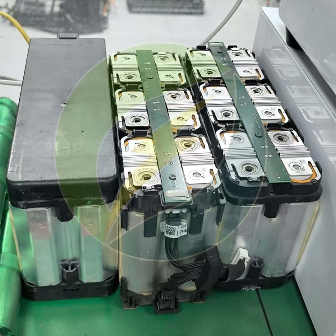 BMW ActiveHybrid 3/5/7 series  High Voltage Hybrid Battery Accumulator